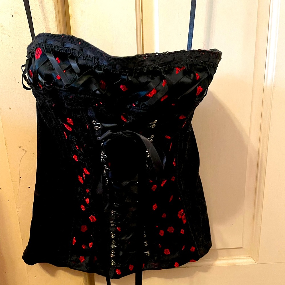 Corset top with laces. Size medium